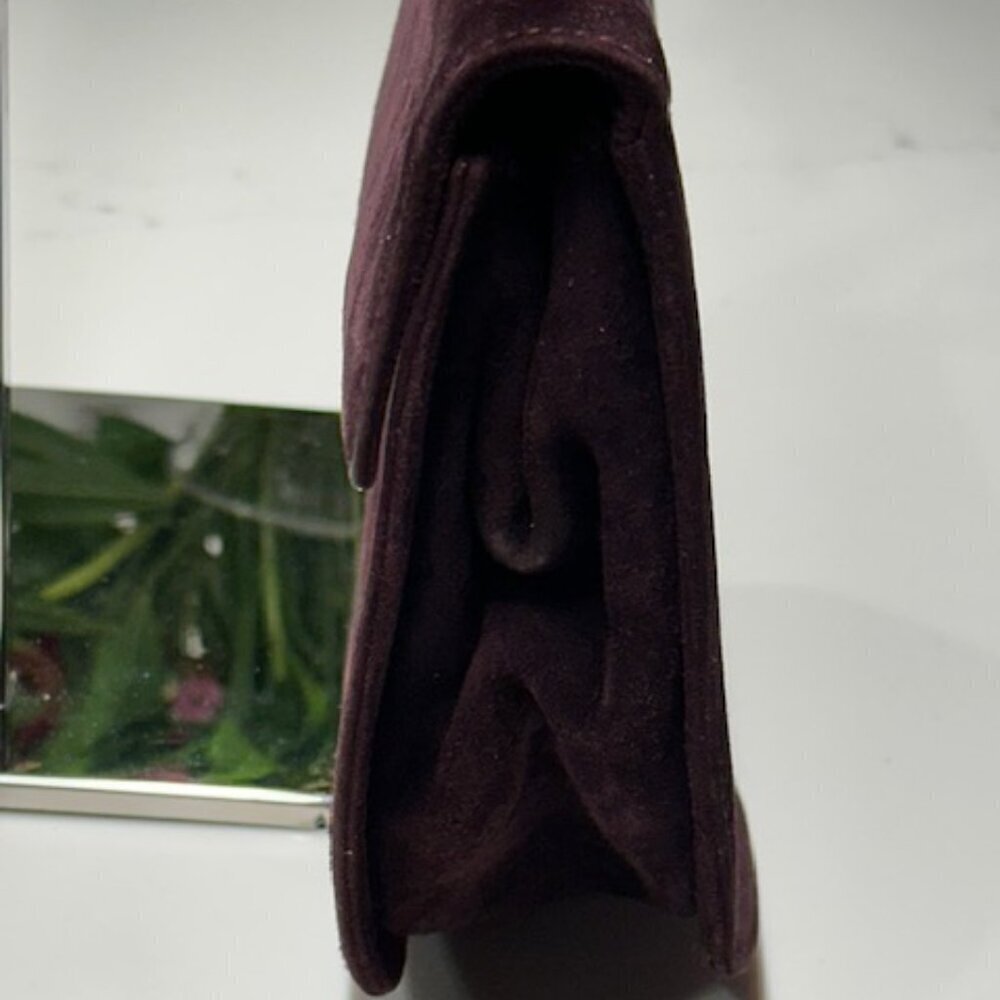 🔥🔥🔥Salvatore Ferragamo Suede Plum/Burgundy Color Crossbody/Shoulder Bag EUC! - Picture 7 of 16